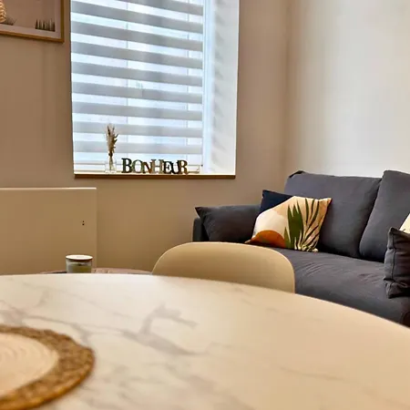 Apartment Ro'cam Spot - Hyper Centre, Cour, Parking *