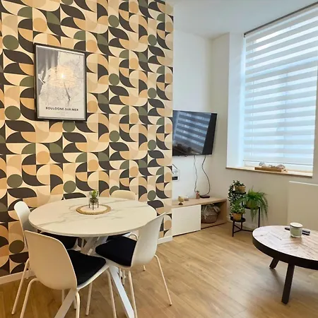 Appartement Ro'cam Spot - Hyper Centre, Cour, Parking
